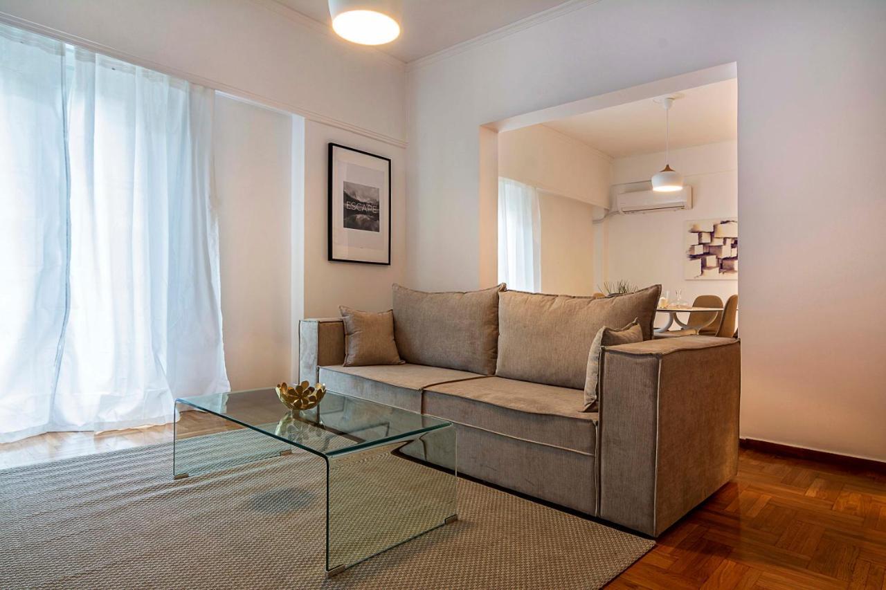 Elegant, Spacious & Minimalist Aptm W/Balcony Atenas Exterior foto