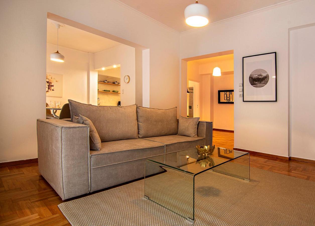Elegant, Spacious & Minimalist Aptm W/Balcony Atenas Exterior foto